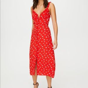 Aritzia Wilfred Heartthrob dress in Flame Color